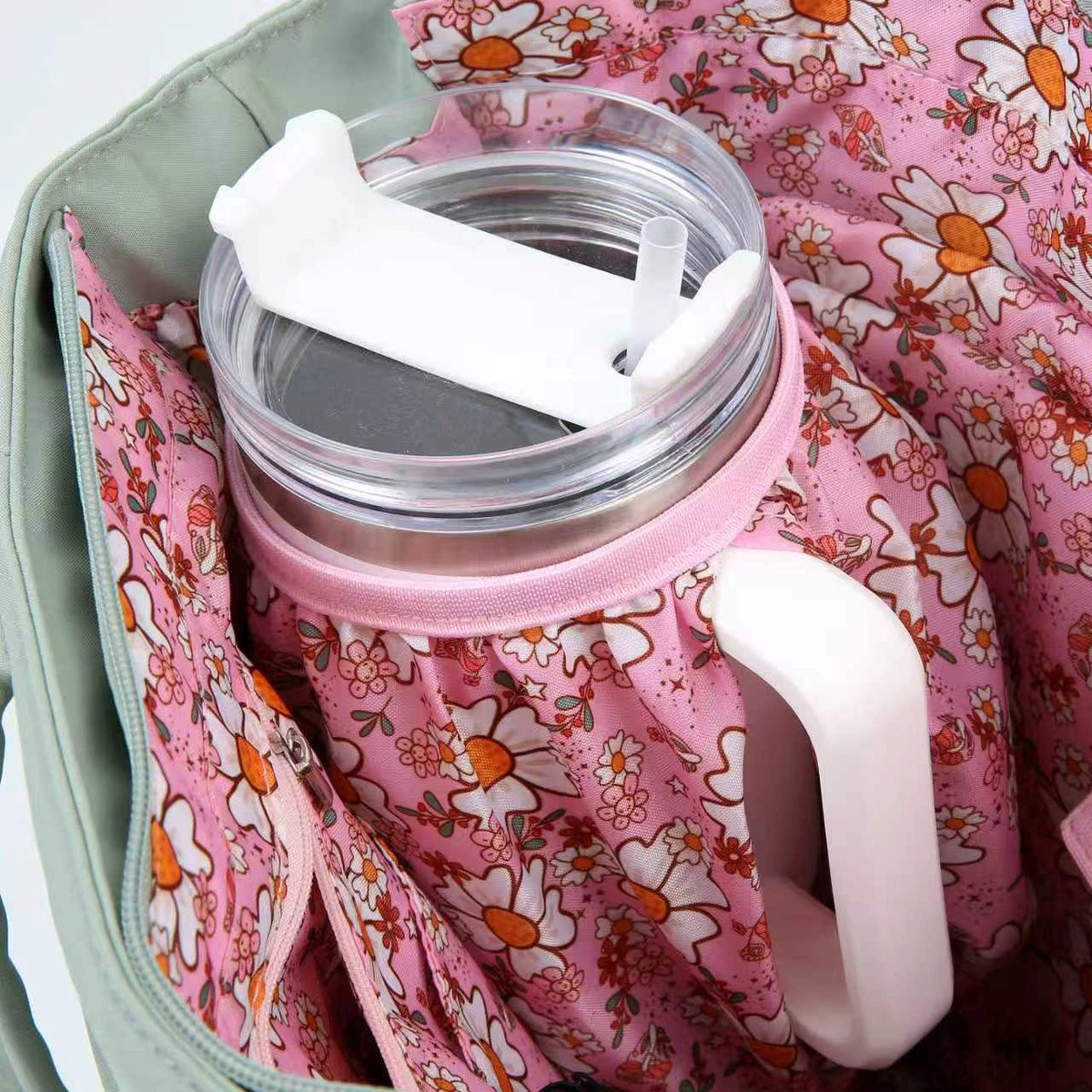 Cloudy Plus – The Organized Puffer Tote Bag