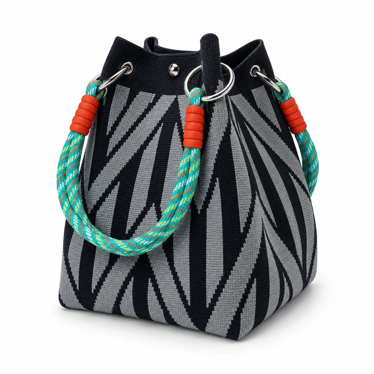 url(https://cdn.shopify.com/s/files/1/0572/6493/0902/files/bucky-grey-geometric-20260929-swatch.webp?v=1790666713)