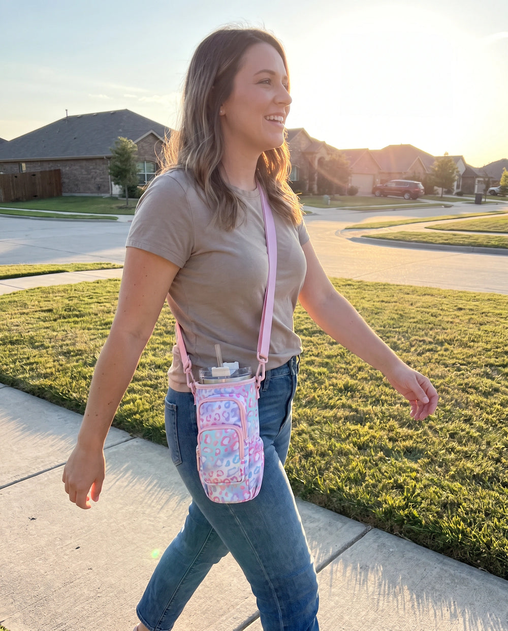 I Tested the Bottle Sling Taking Over the Internet So You Don't Have To