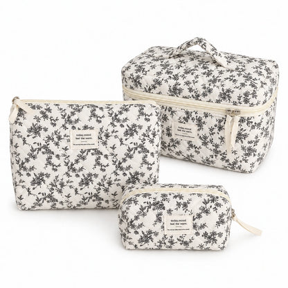 url('https://cdn.shopify.com/s/files/1/0572/6493/0902/files/nesty-swatch-black-ditsy-f68794.webp?v=1790320082')