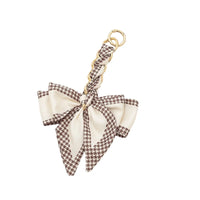 Houndstooth Cream